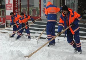 Kar ulaşımı olumsuz etkiledi